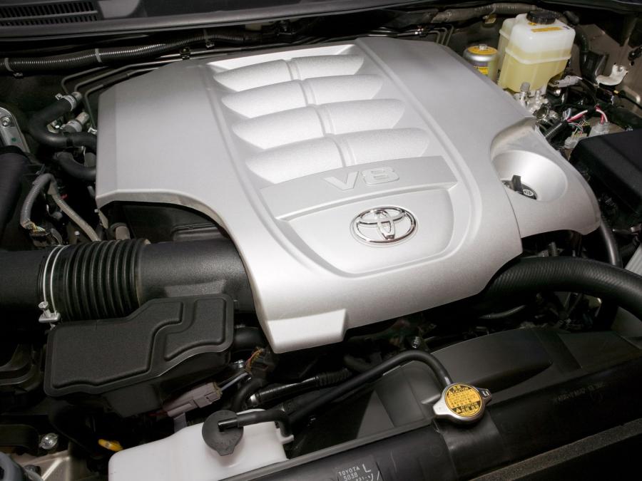  Toyota Land Cruiser 200 2007 года  (US) (фото 6 из 29)